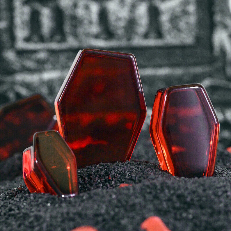 Pair of 0GA 8MM Blood Red Coffin Glass Saddle Double Flare Ear Lobe Plugs E593